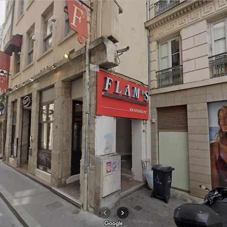 Nocnoc - L'Etage De Cordeliers Apartamento Lyon Exterior foto